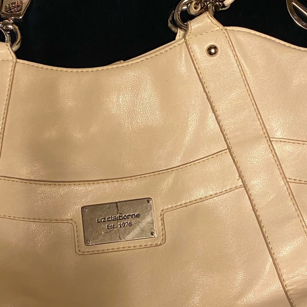 White leather Liz Claiborne purse